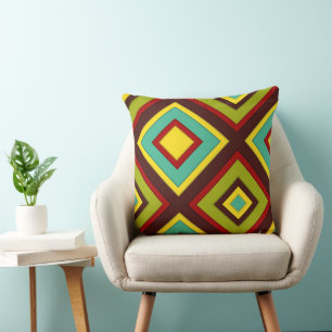 Retro geometric pattern cushion