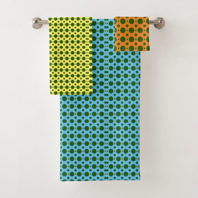 Retro Green Polka Dots Bath Towel Set (Insitu)
