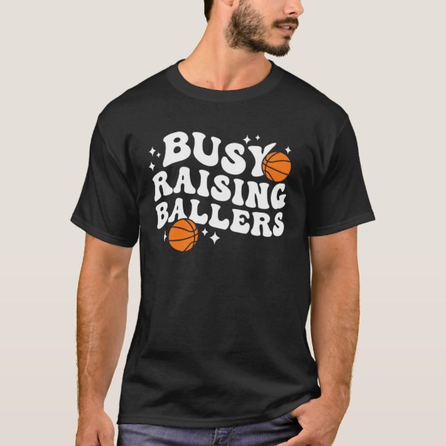 Retro Groovy Busy Raising Ballers Basketball Mama  T-Shirt (Front)