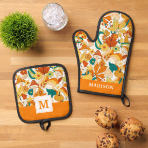 Retro Groovy Mushroom Flower Pattern Oven Mitt & Pot Holder Set