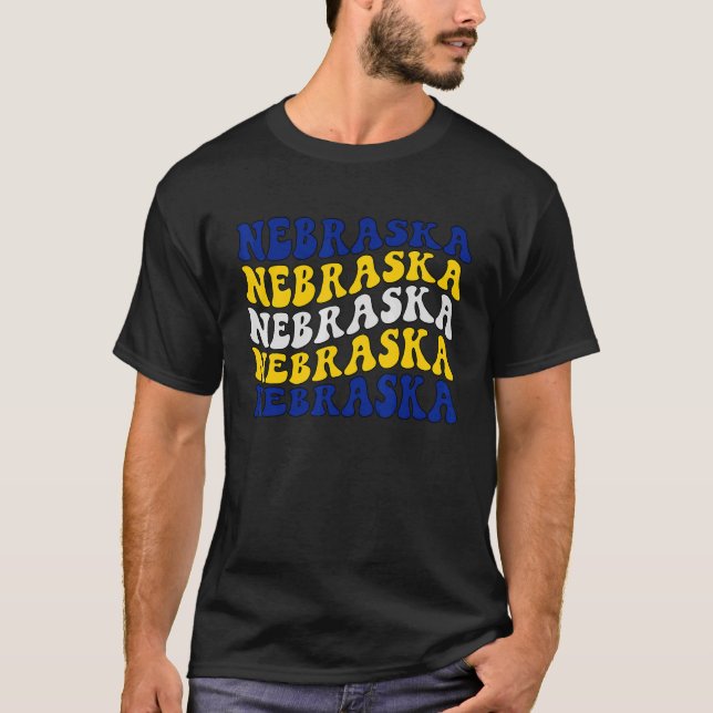 Retro Groovy Nebraska State Home Girl I Love Monta T-Shirt (Front)
