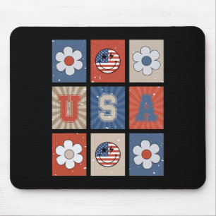 Retro Groovy Smiling Face America Freedom Independ Mouse Mat