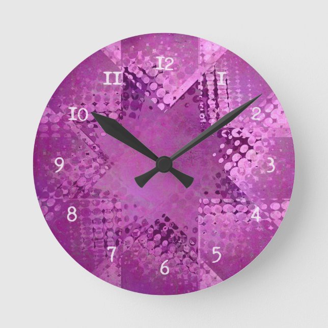 Retro grunge halftone star round clock (Front)