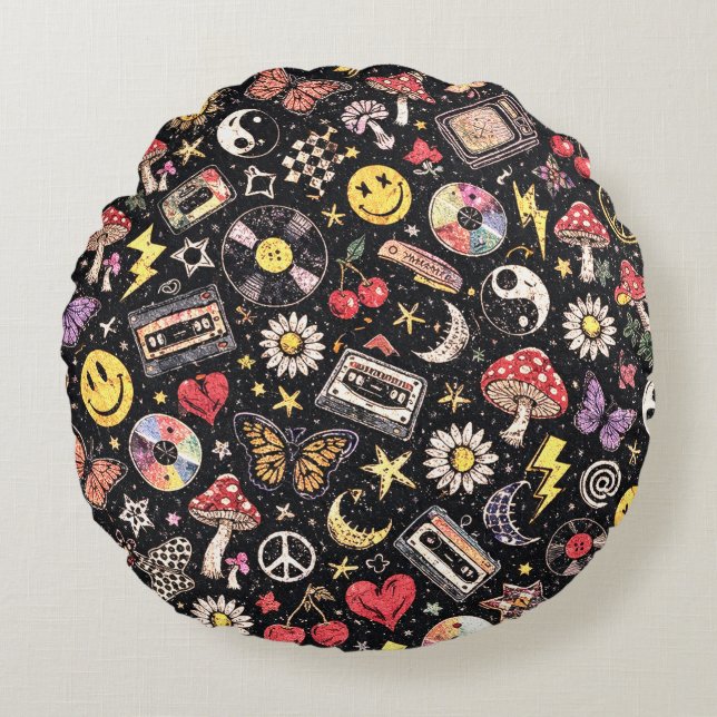 Retro Grunge Sunshine Bliss Round Cushion (Front)