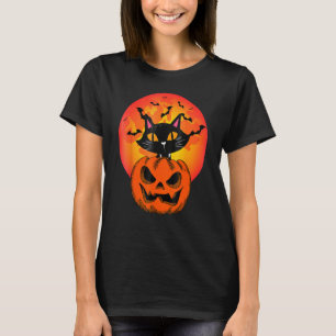 Retro Halloween Cat Bats And Bloody Moon Witchcraf T-Shirt