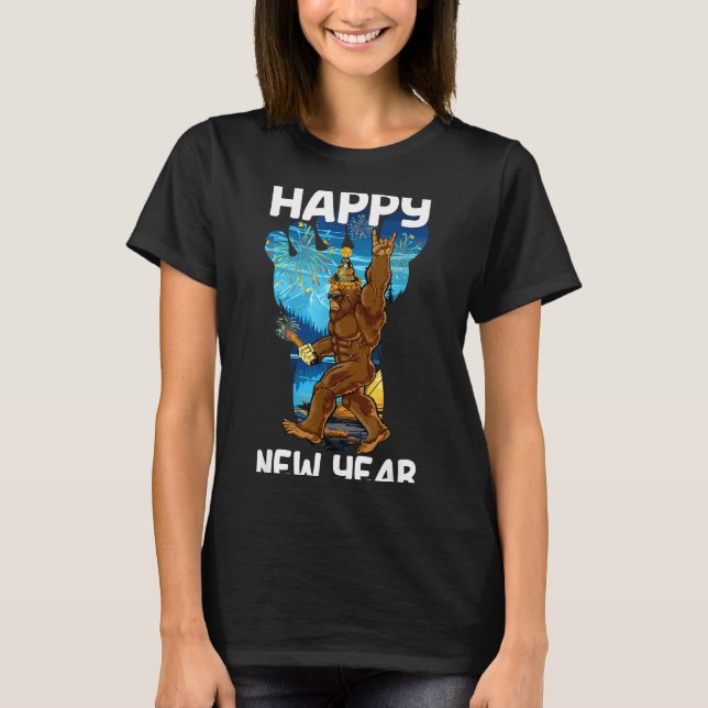 Retro Happy New Year 2026 Bigfoot Lovers New Years T-Shirt (Front)