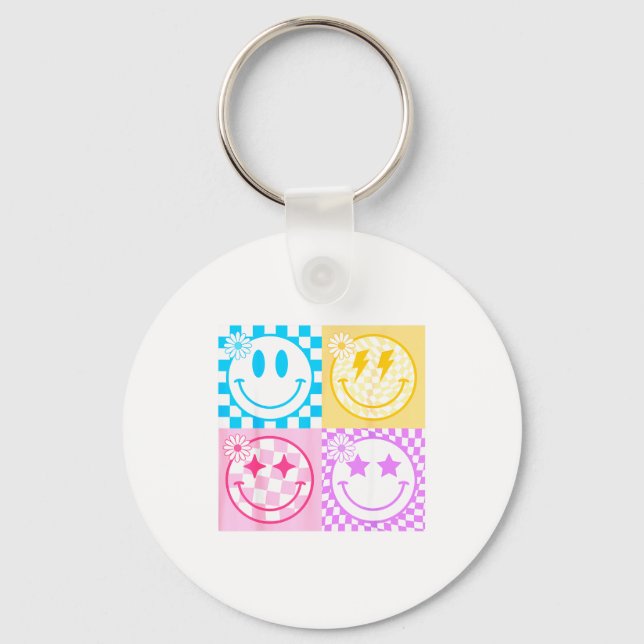 Retro Happy Smile Face Checkered Pattern Vibes Tre Key Ring (Front)