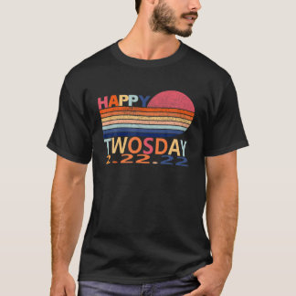 Retro Happy Twosday 2022 February 2Nd 2022 2-22-22 T-Shirt