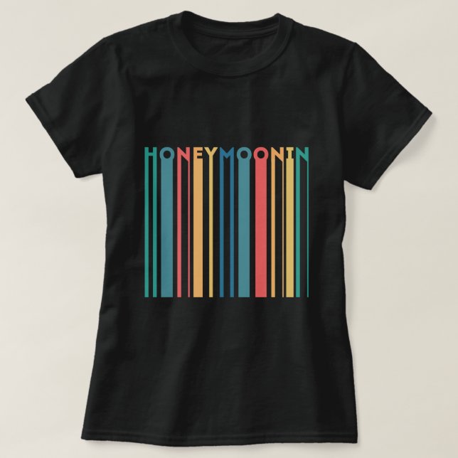Retro Honeymoonin vibe newly weds T-Shirt (Design Front)