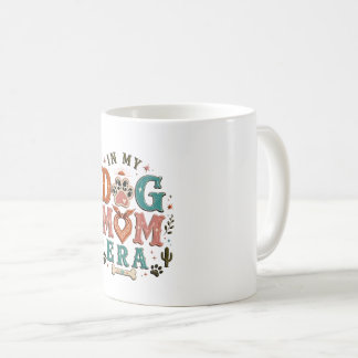 Retro In My Dog Mum Era Women’s T-Shirt Coffee Mug