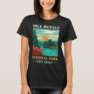 Retro Isle Royale National Park Est 1940 Hiking  T-Shirt
