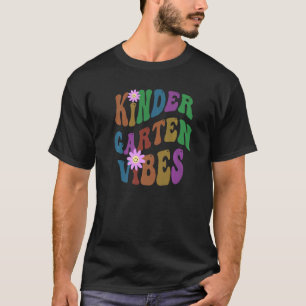 Retro KINDERGARTEN VIBES Teacher Peace Love Kinder T-Shirt