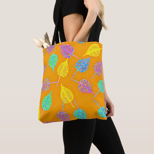 Retro Leaf Pattern Tote Bag (Close Up)