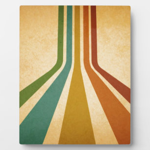 Retro lines plaque