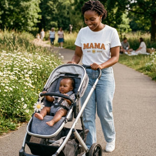 Retro Mama Est 2026 Daisy T-Shirt