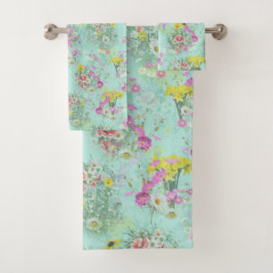 Retro Meadow Classic Flowers Bath Towel Set
