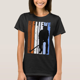 Retro Mens Field Hockey Player Birthday Boys Vinta T-Shirt