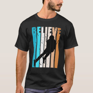 Retro Mens Skiing Ski Winter Race Racing Vintage D T-Shirt