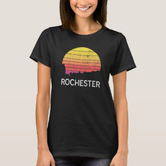 Retro Minnesota Rochester Skyline Vintage Urban Bu T-Shirt