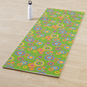 Retro Mod Circles on Green Yoga Mat