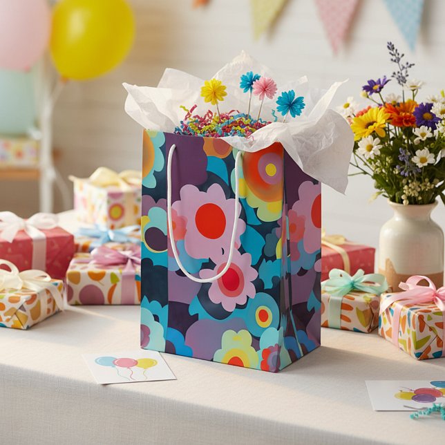Retro mod flowers  medium gift bag (Creator Uploaded)