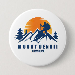 Retro Mount Denali Hike T-Shirt 7.5 Cm Round Badge