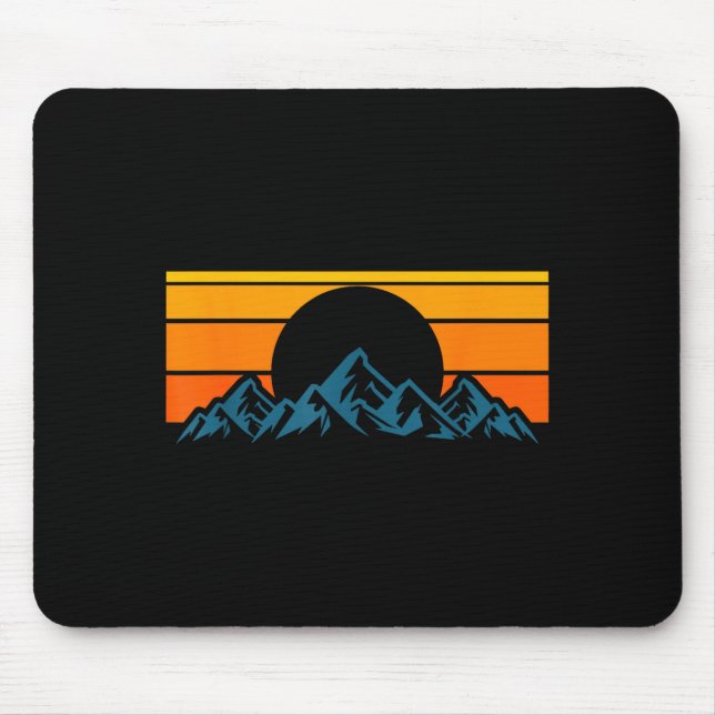 Retro Mountain Silhouette Mouse Mat (Front)