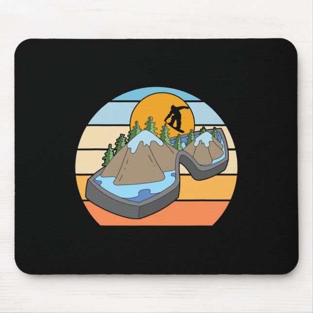 Retro Mountain Snowboarding Snowboarder Winter Sno Mouse Mat (Front)