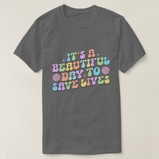 Retro Nurse1 14 T-Shirt (Design Front)