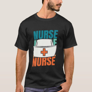 Retro Nursing Hospital Caretaker - Vintage Nurse T-Shirt