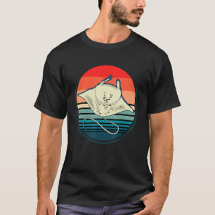 Retro Ocean Animal Scuba Diving Stingray Manta Ray T-Shirt