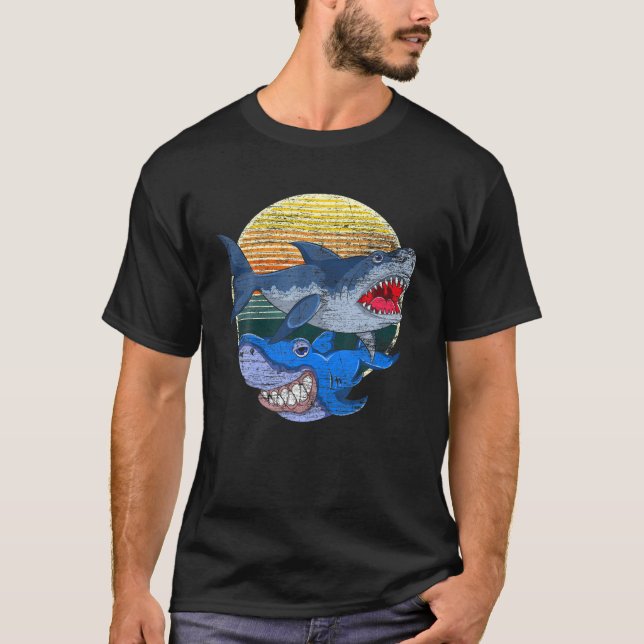 Retro Ocean Animals Sea Monster Gift Predator Shar T-Shirt (Front)