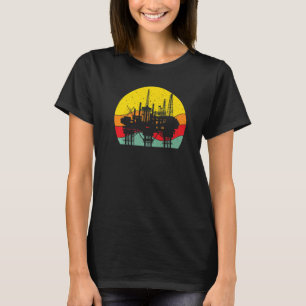 Retro Oil Well Pumpjack Oil Rig Oilman Oilfield Wo T-Shirt