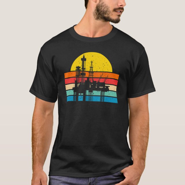 Retro Oil Well Pumpjack Oilfield Worker Oil Rig Oi T-Shirt (Front)
