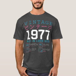 Retro Otaku Kanji Vintage 1977 Birthday Ramen Anim T-Shirt