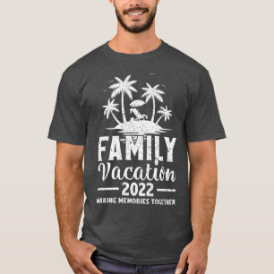 Retro Palm Tree Family Vacation 2022 Beach Sunset T-Shirt