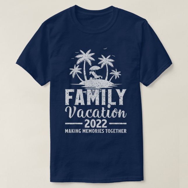 Retro Palm Tree Family Vacation 2022 Beach Sunset  T-Shirt (Design Front)