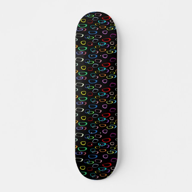 Retro pattern on skateboard (Front)