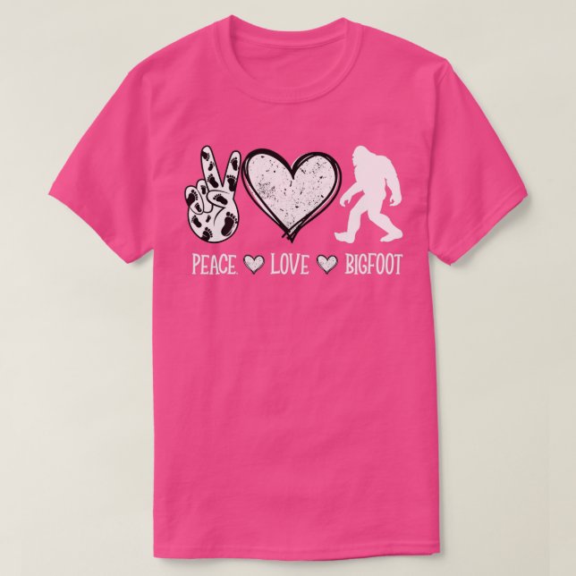 Retro Peace Love Bigfoot Lovers s Outdoor Camping  T-Shirt (Design Front)
