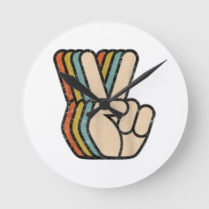 Retro Peace Sign V Fingers Vintage 60s 70s 80s Coo Round Clock