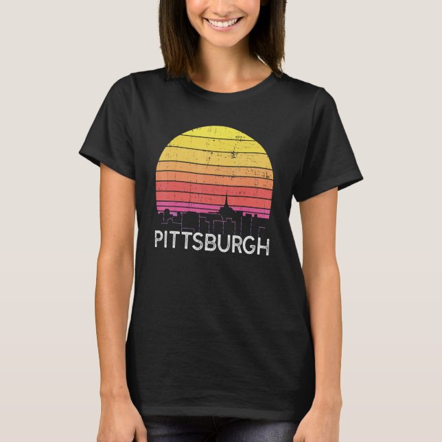 Retro Pennsylvania Pittsburgh Skyline Vintage Urba T-Shirt (Front)