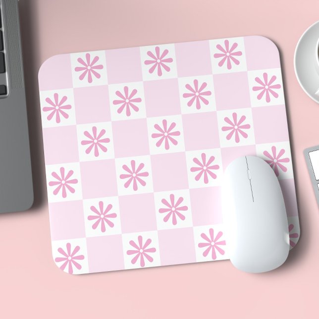 Retro Pink Chequered Chequered Floral Pattern Mouse Mat (Creator Uploaded)