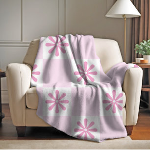 Retro Pink Chequered Floral Pattern Fleece Blanket