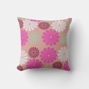 Retro Pink Daisies Cushion