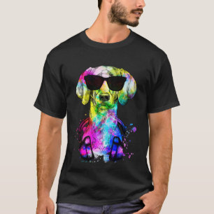 Retro Pop Weimaraner Dog Portrait with Headphones T-Shirt
