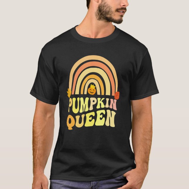Retro PUMPKIN QUEEN Rainbow Carver Lady Fall Carvi T-Shirt (Front)