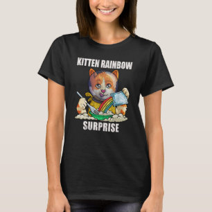 Retro Rainbow Kitten Surprise Vintage Grunge Style T-Shirt