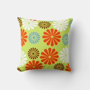 Retro Red Daisy Cushion