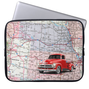 Retro Red Truck on USA Map Laptop Sleeve