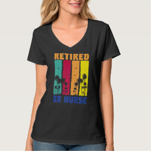 Retro Retired Er Nurse Nursing Retirement Rn Medic T-Shirt